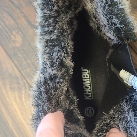 Khombu Black Suade Boots size 10 NWOT - Picture 5 of 6